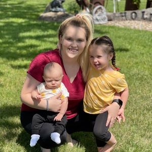 Meet your Posher, Stephanie